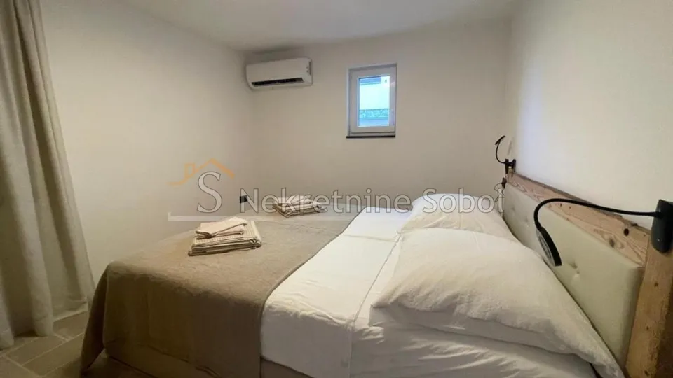 mali lošinj - 3s+db, 105.00 prodaja - slika 9