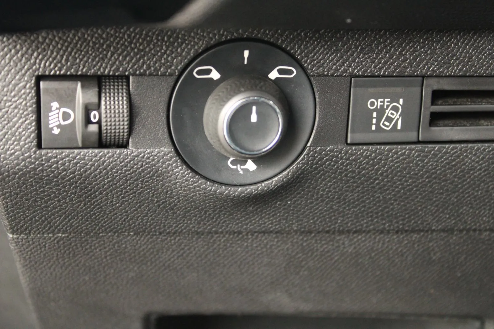 ds automobiles ds7 crossback 1.5 hdi automatik *navigacija* - slika 14