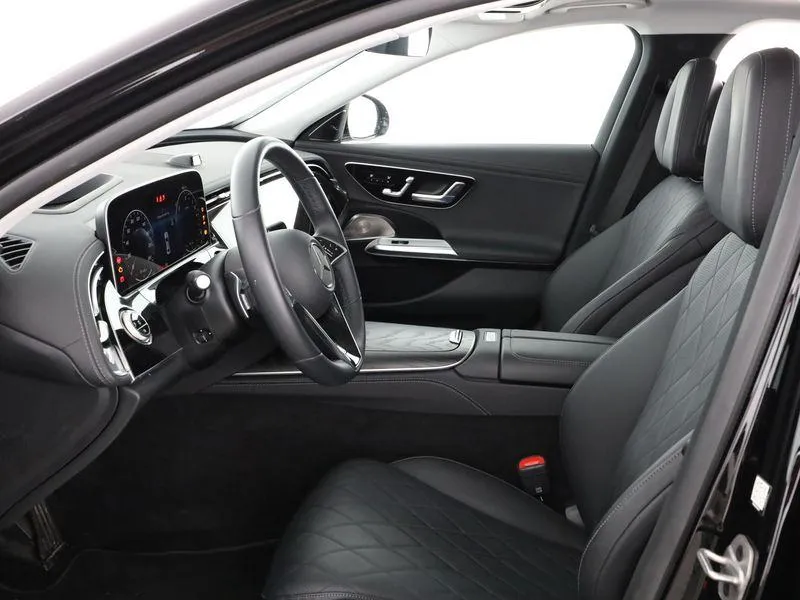 mercedes-benz e-klasa 300 de 4m exclusive premium plus - slika 7