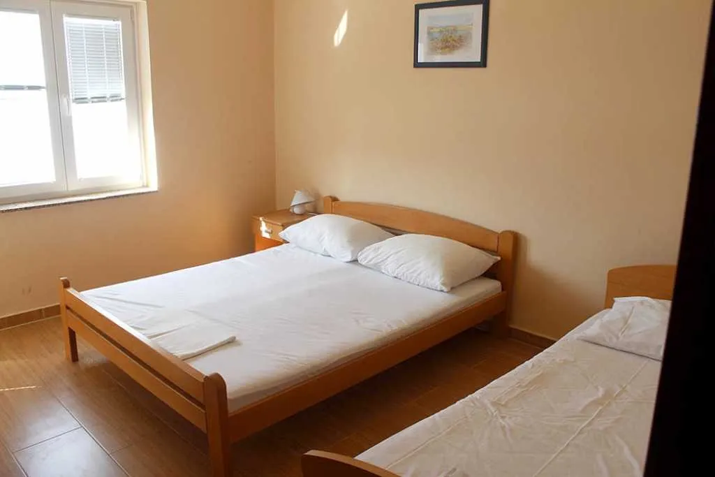 apartmani kustić - slika 11