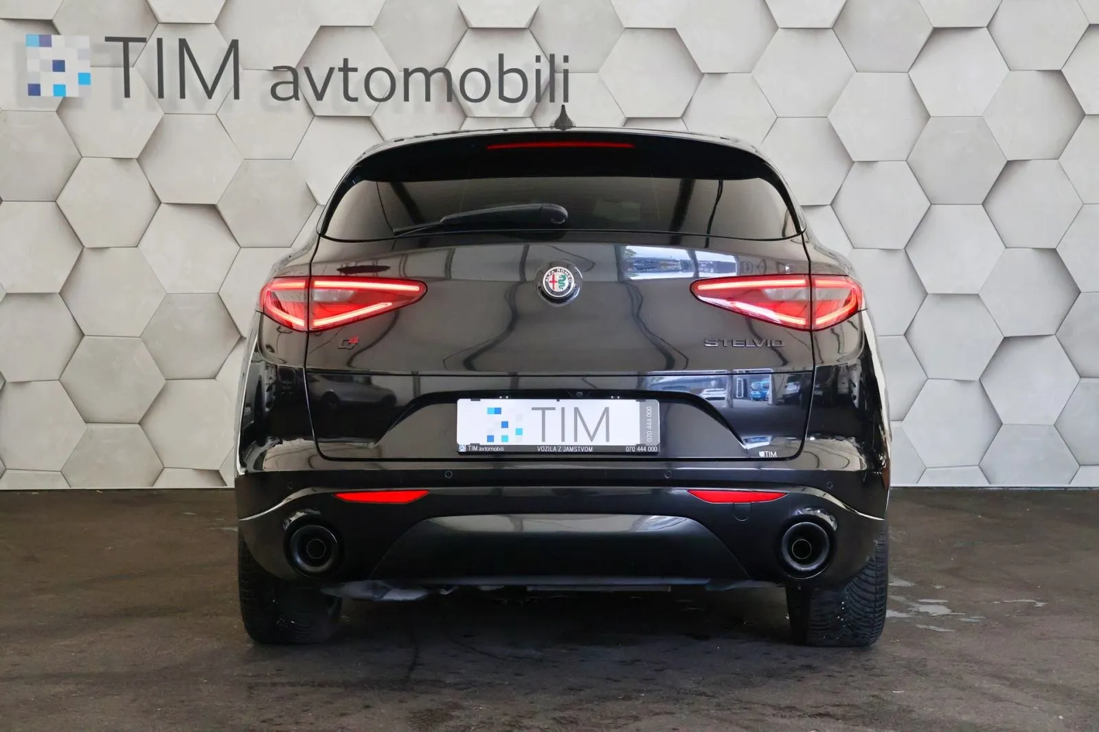 alfa romeo stelvio veloce 2.2multijet q4 at8 210km dab navi kamera - slika 6