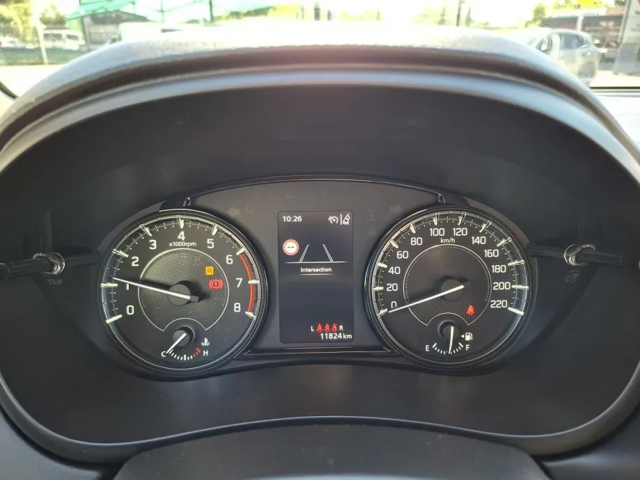 suzuki s-cross 1,4 2wd gl hybrid - slika 13