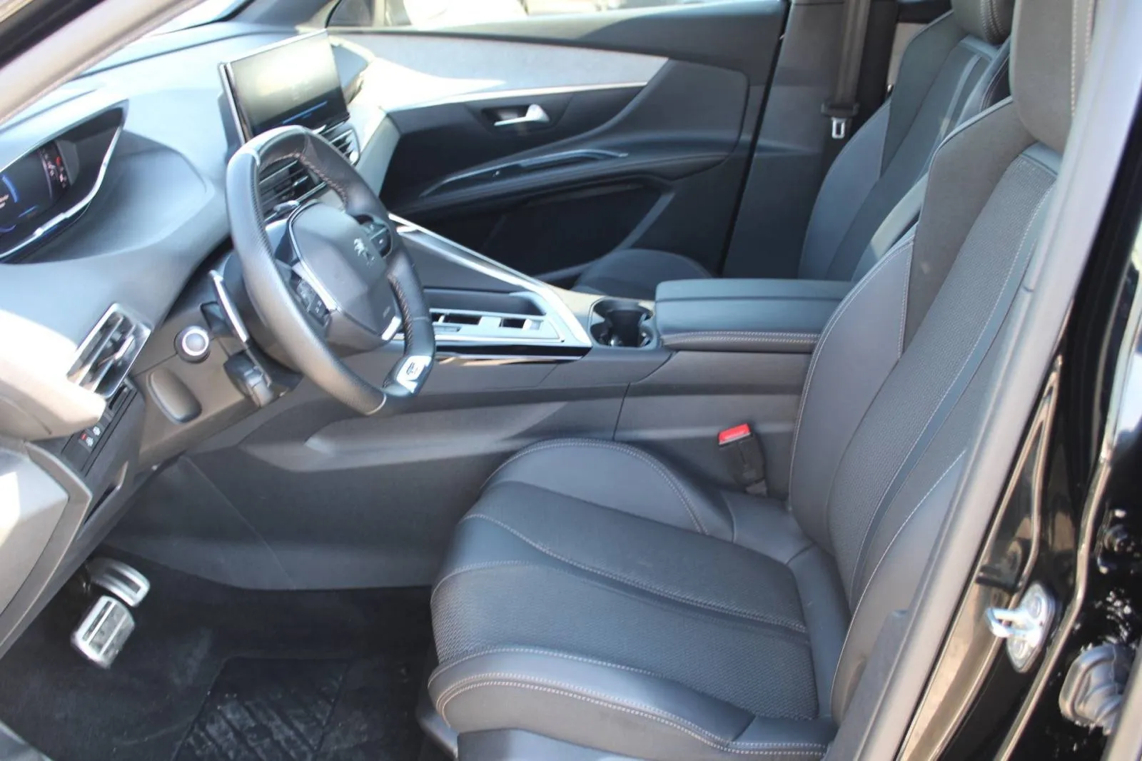 peugeot 5008 1.2 puretech gt line automatik 7 sjedala - slika 10