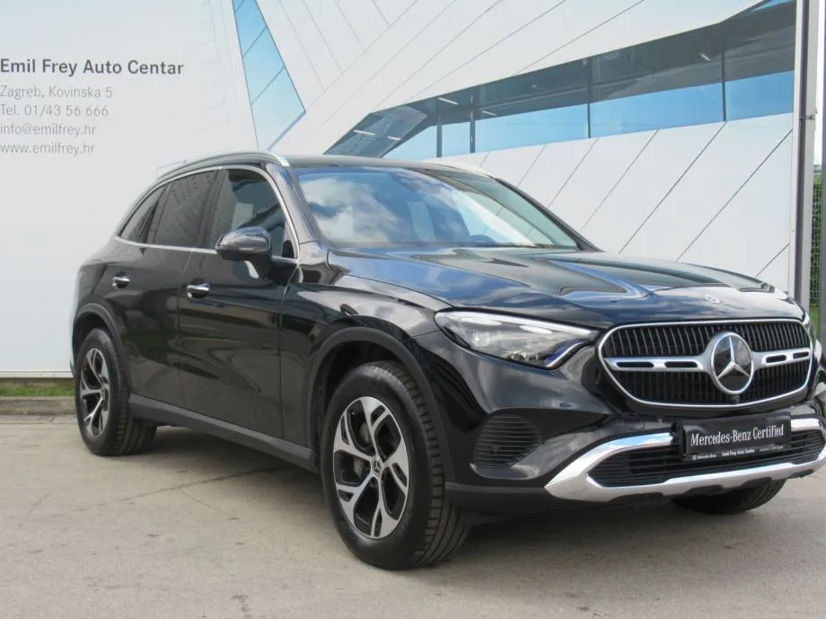 mercedes-benz glc 300 de 4m avantgarde panorama/head-up/burmester/360° - slika 4