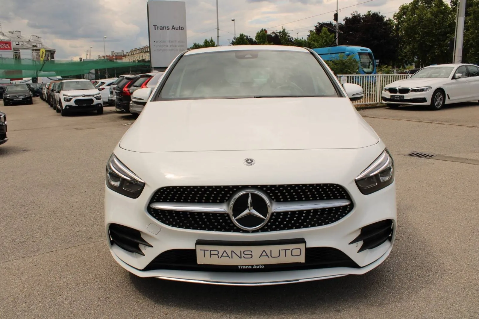 mercedes-benz klasa b 180d amg automatik *led, navigacija, kamera* - slika 2