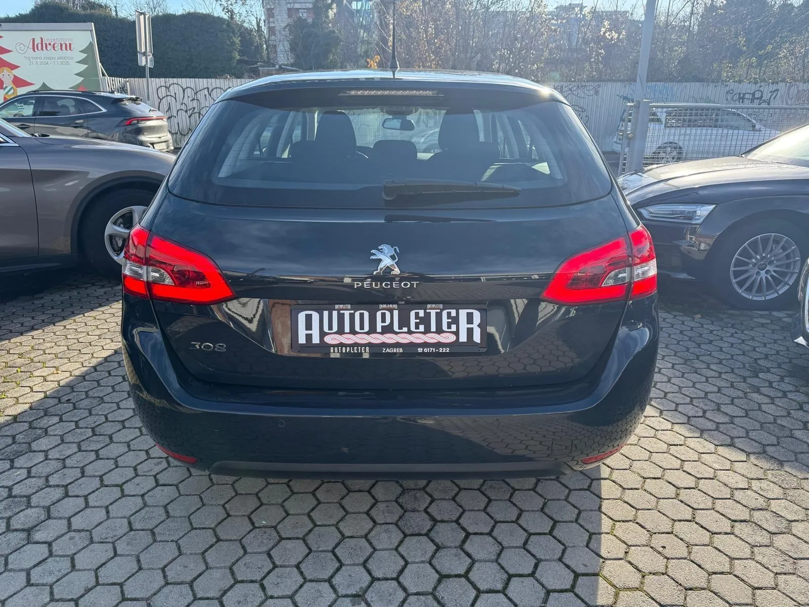peugeot 308 sw 1,5 bluehdi, navi, parking senzori, 4x garancija! - slika 2