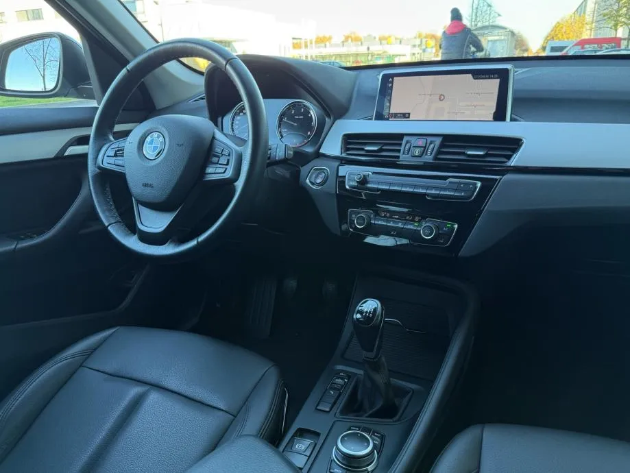 bmw x1 sdrive18d velika navigacija°kamera°led°koža°leasing bez učešća° - slika 13