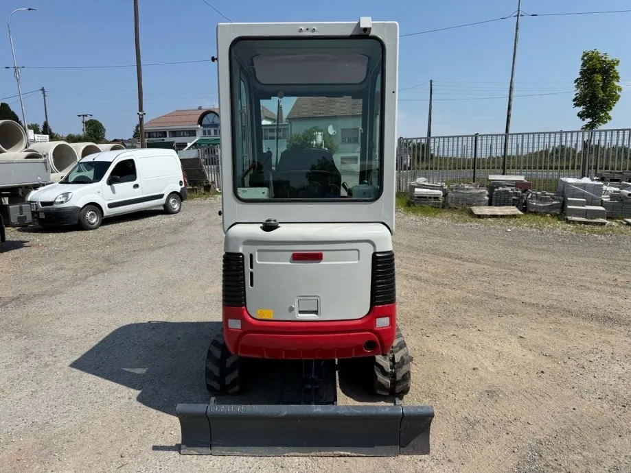 takeuchi tb016 - slika 4