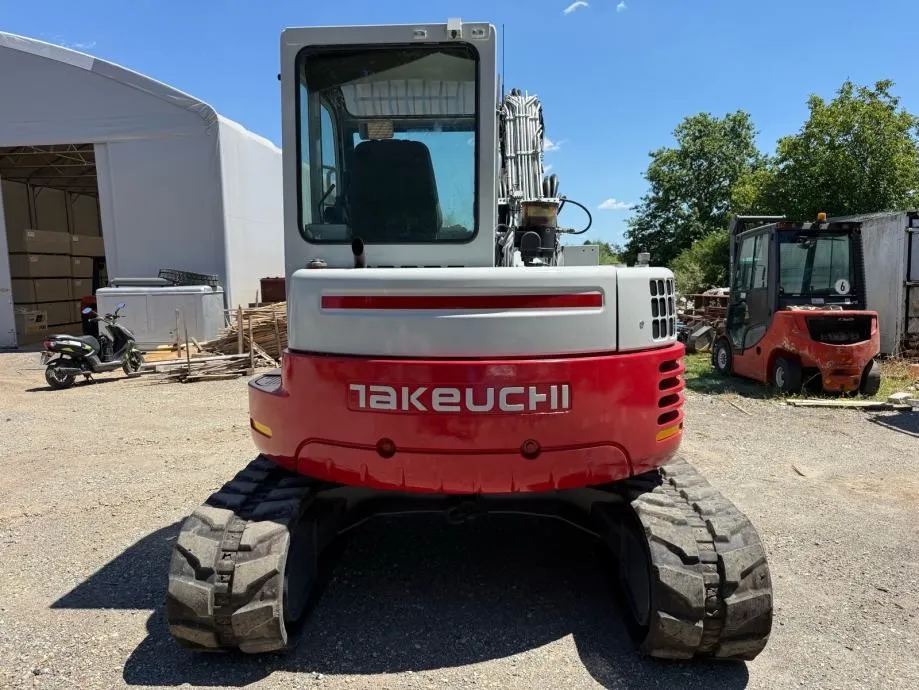 takeuchi tb180fr powertilt - slika 3