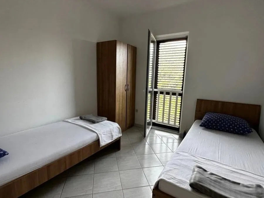 stan na prodaju - korčula - slika 2