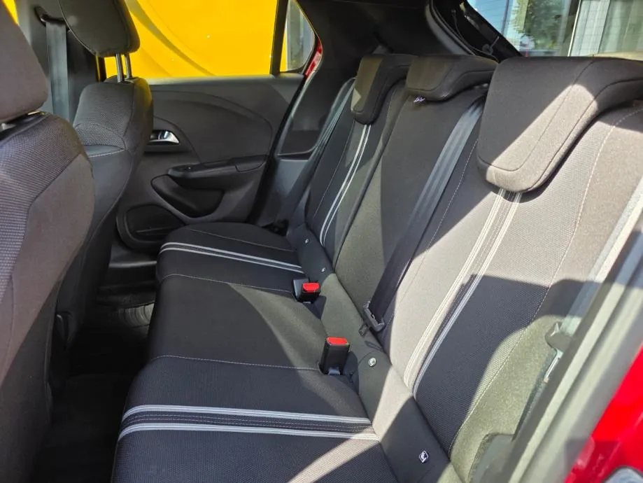 opel corsa gs 1,2 turbo aut. 74kw - 7 godina garancije! - slika 10