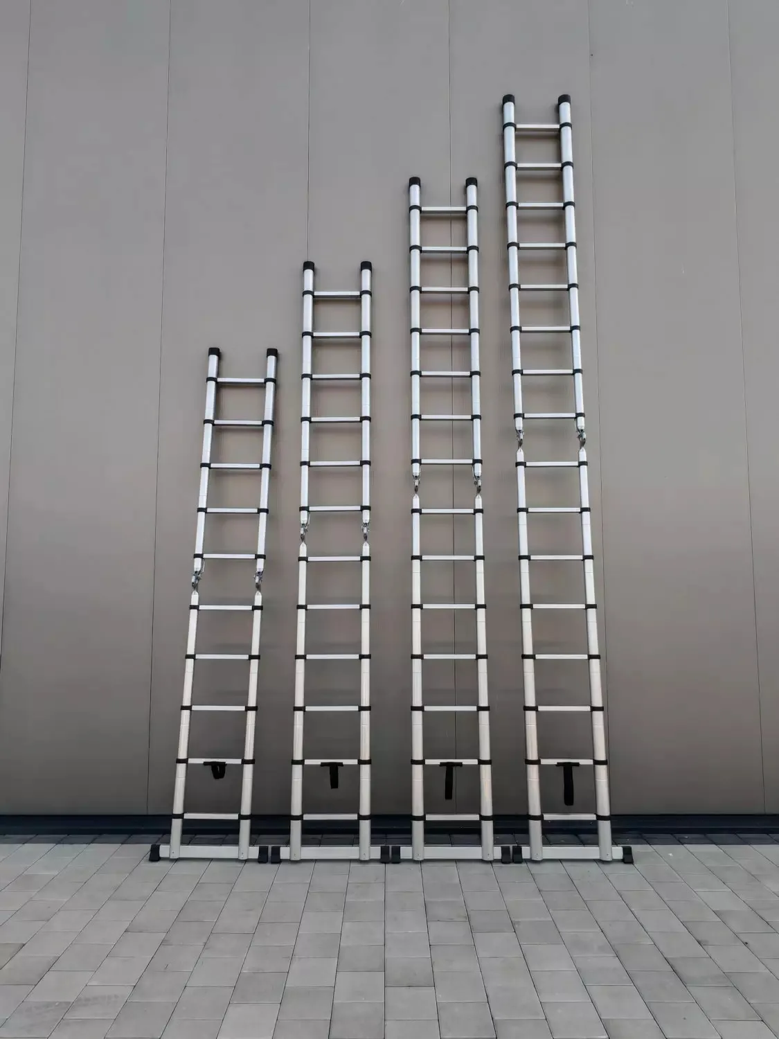 aluminijske teleskopske ljestve dvodijelne 1,60/3,20 m - slika 3