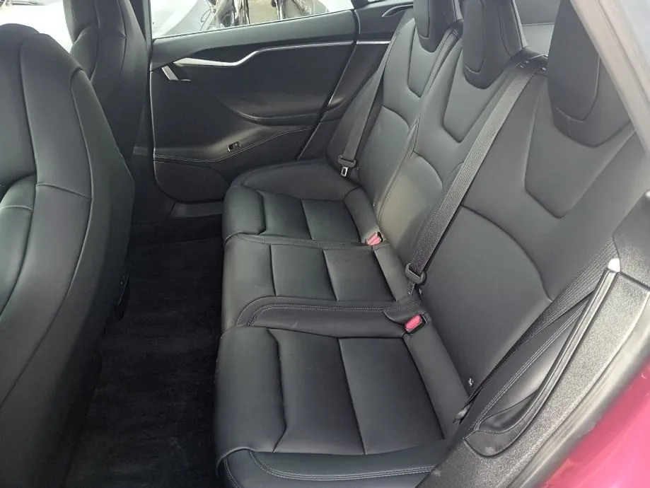 tesla model s 75 ,samo52500km jamstvo - slika 12
