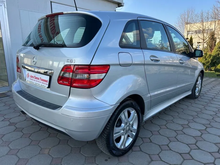 mercedes b 180 cdi 2010.,klima, servis, park senz, 5-vrata, alu, led - slika 5