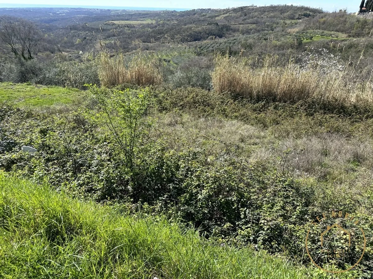 zemljište sa građevinskom dozvolom, krasica - slika 4