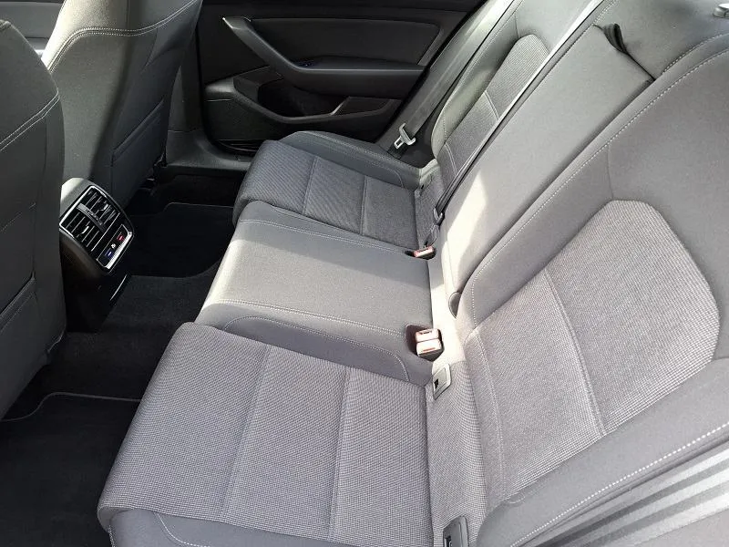 vw passat 2,0 tdi*150ks*automatik dsg*klima*tempomat* - slika 13