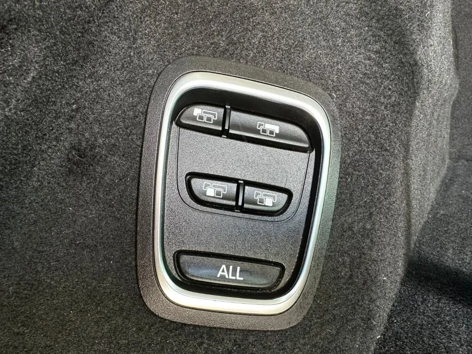 renault grand scenic dci automatik•2019.g.•navi•7sjedala•leasing - slika 14