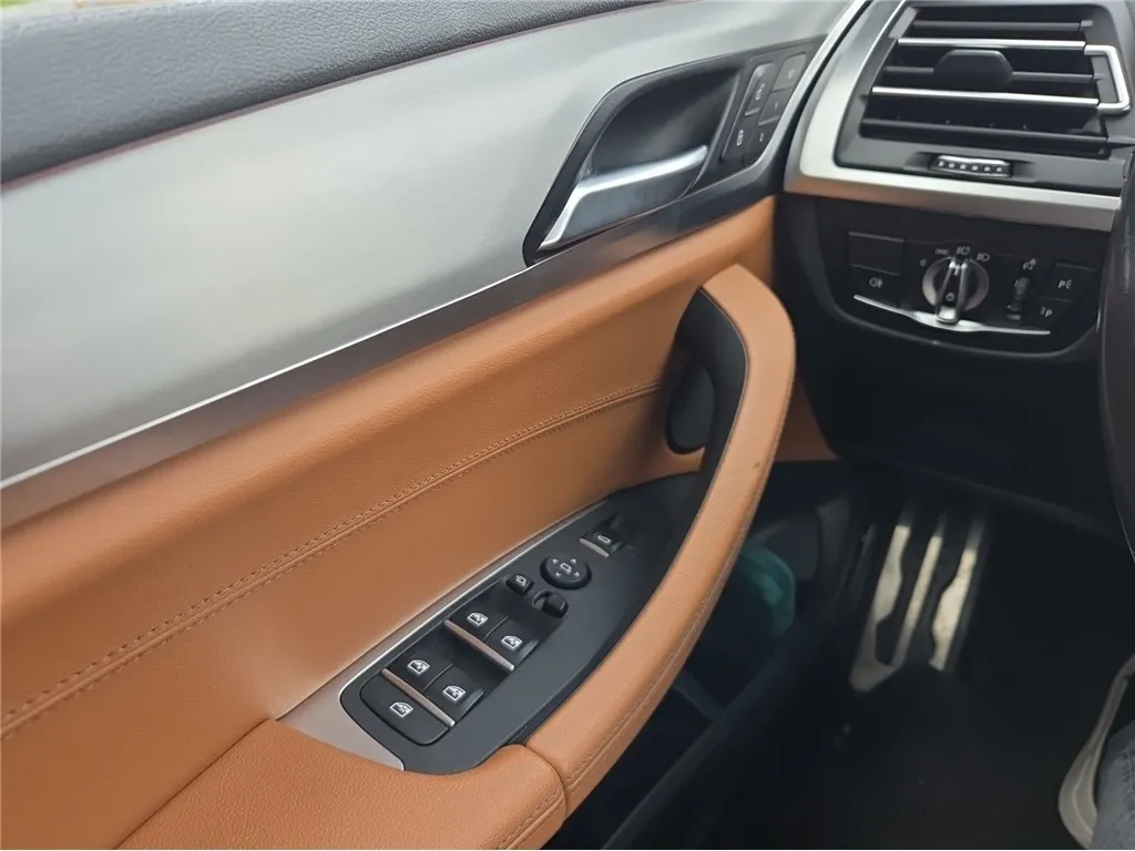 bmw x3 m40d *registrirano* - slika 16