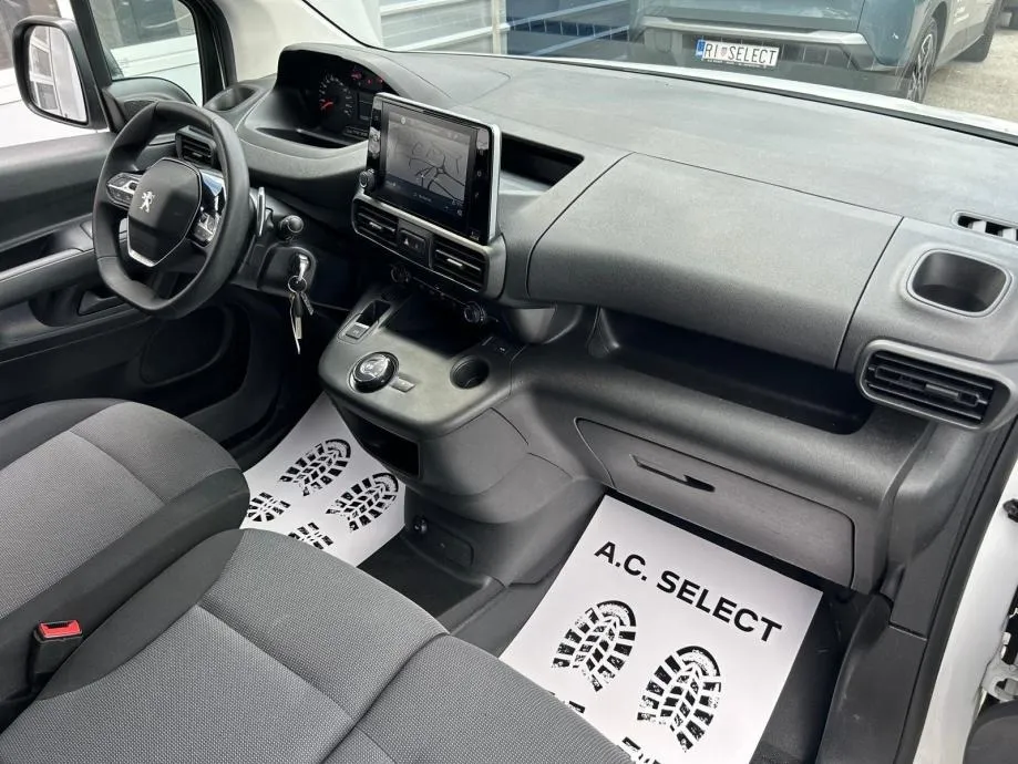 peugeot partner 1.5 hdi - n1 - automatik - 2020 - kamera - navi !!! - slika 12