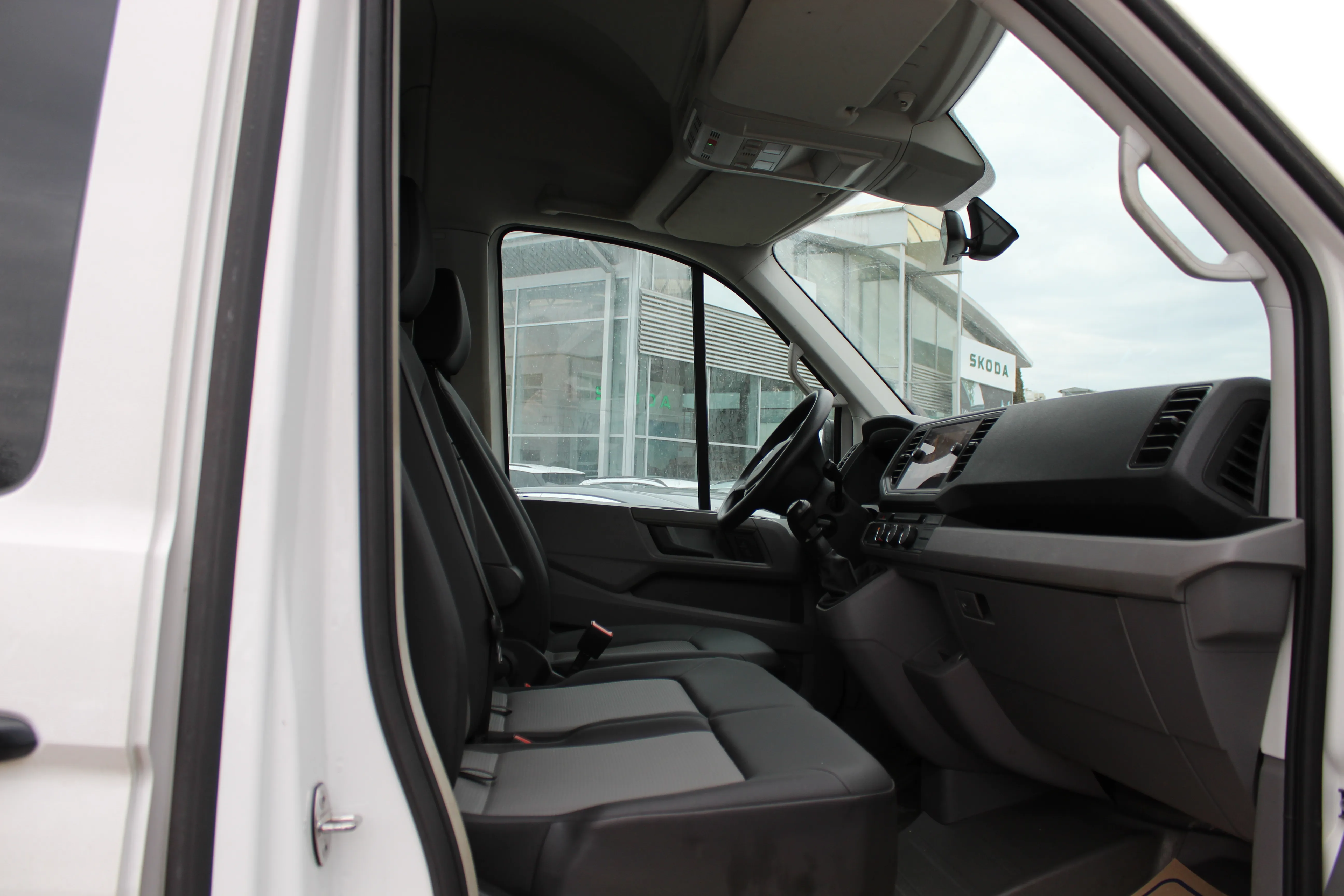 13097 vw crafter 35 dupla kabina - slika 9