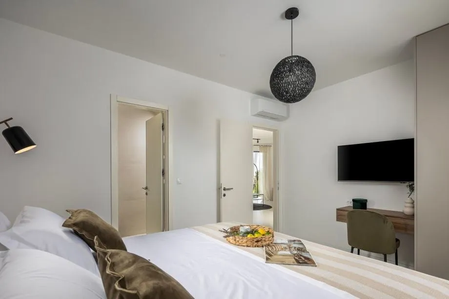 moderna vila s bazenom 80 m od mora: pridraga (novigrad) - slika 6