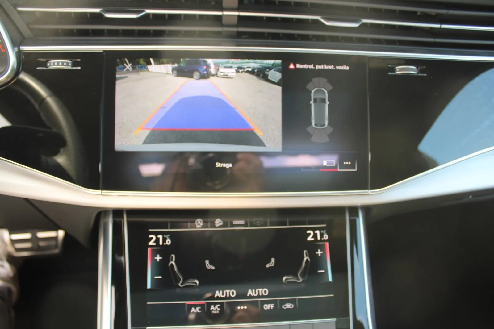 audi q8 50 tdi quattro s-line automatik *panorama, virtual, kamera* - slika 21