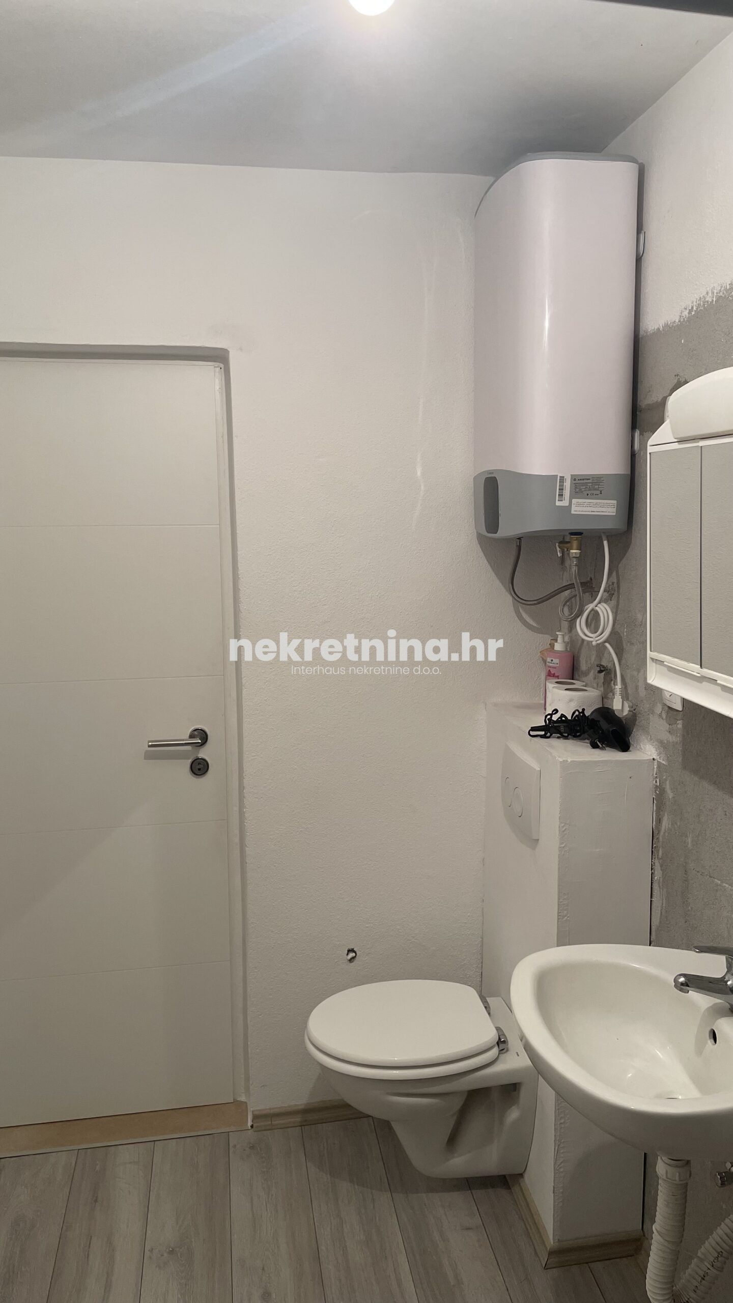 prodaja - dvoetažni stan - lumbarda - korčula - 127,90m2 - slika 14