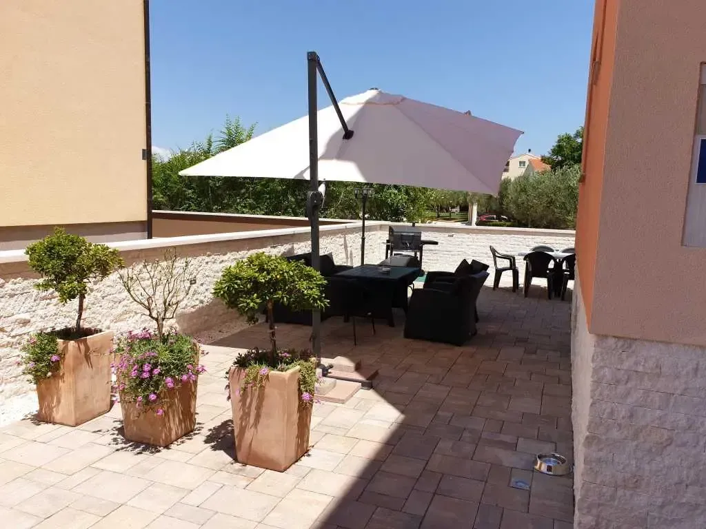 Apartmani Color - Vodice