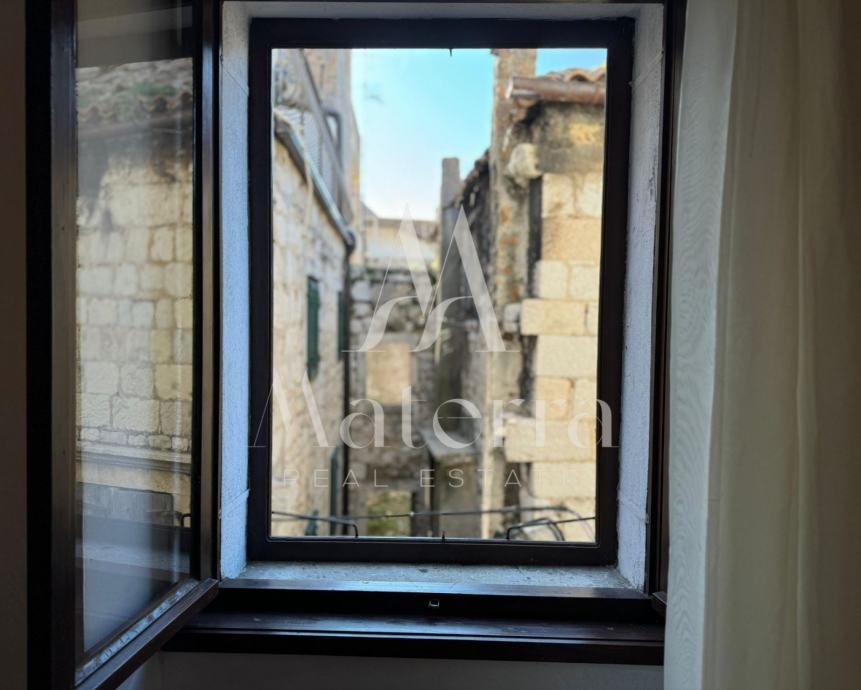 dvoetažni stan u centru šibenika/dolac – 95 m² - slika 7