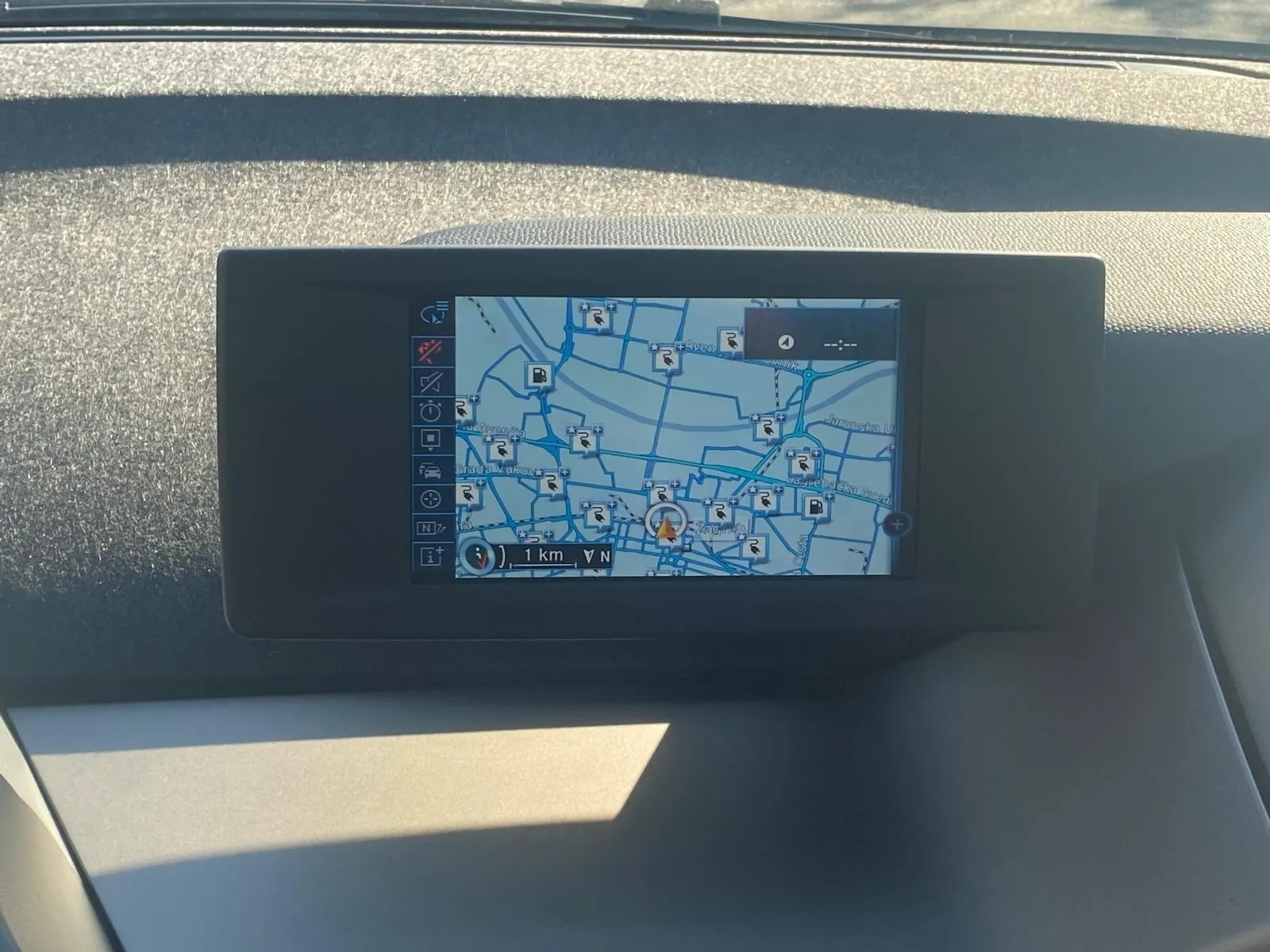 bmw i3 94ah automatik, navigacija, tempomat, 4x garancija!!! - slika 19