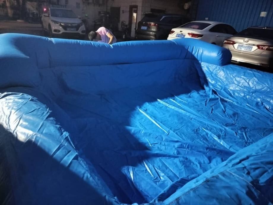 tobogan na napuhavanje s bazenom -novo-odmah dostupno - slika 10