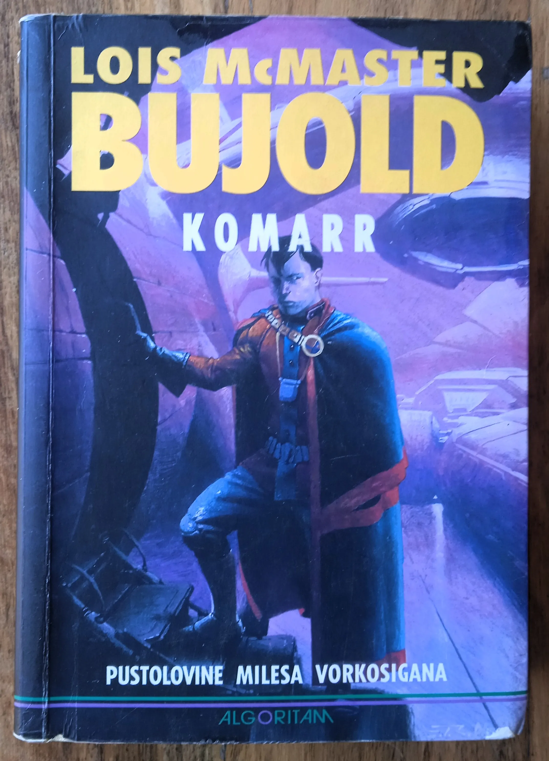 KOMARR Lois McMaster Bujold - Sisak