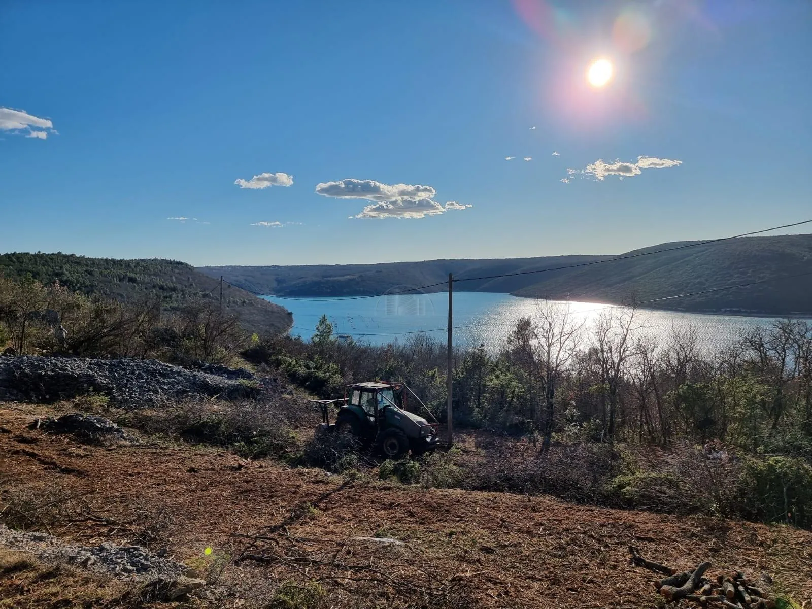 istra, trget, građev. zemljište 2700 m2 sa otvorenim pogledom na more - slika 3