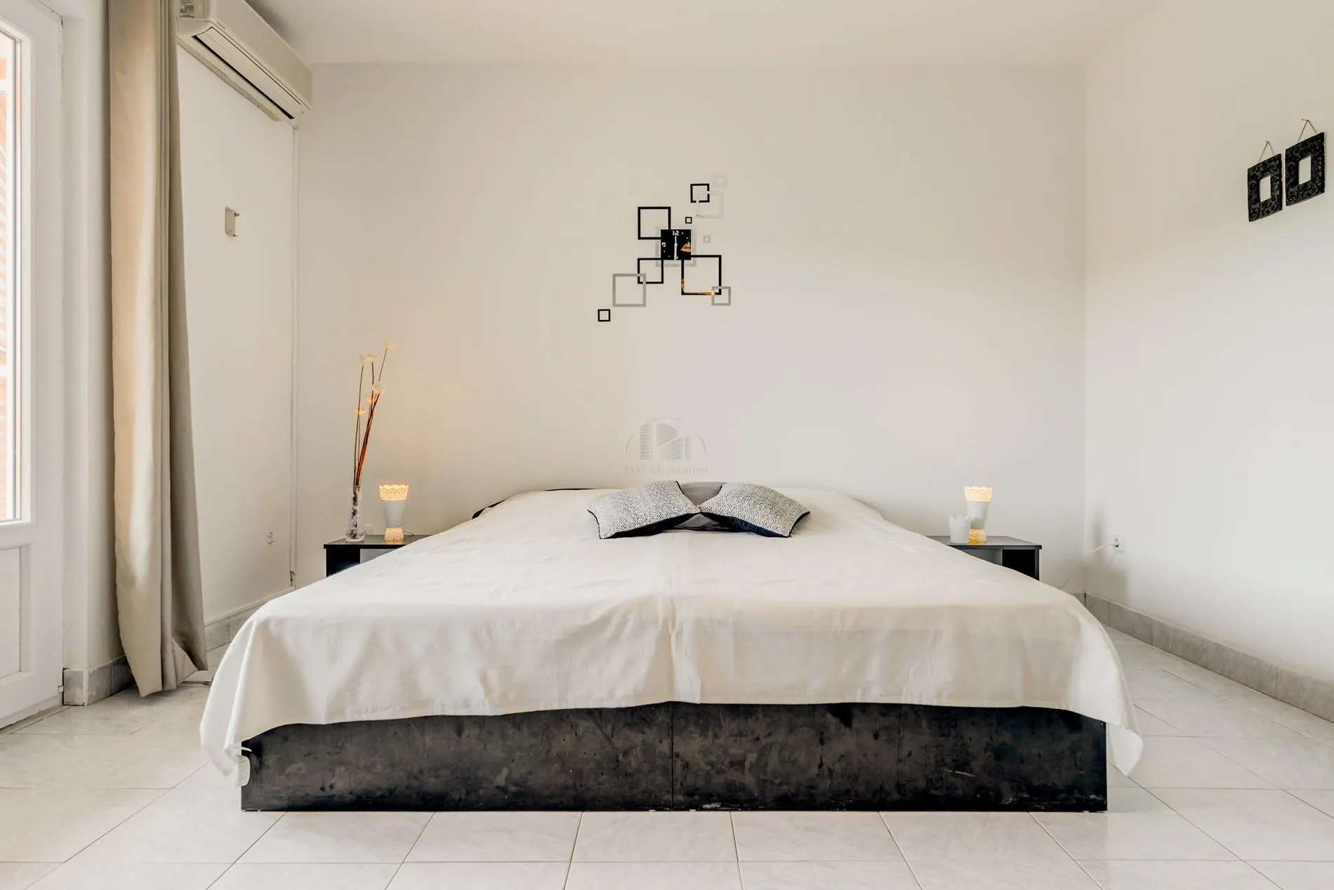 hvar- vrboska, kuća 200 m2, 100 m od mora, 4 apartmana - slika 2
