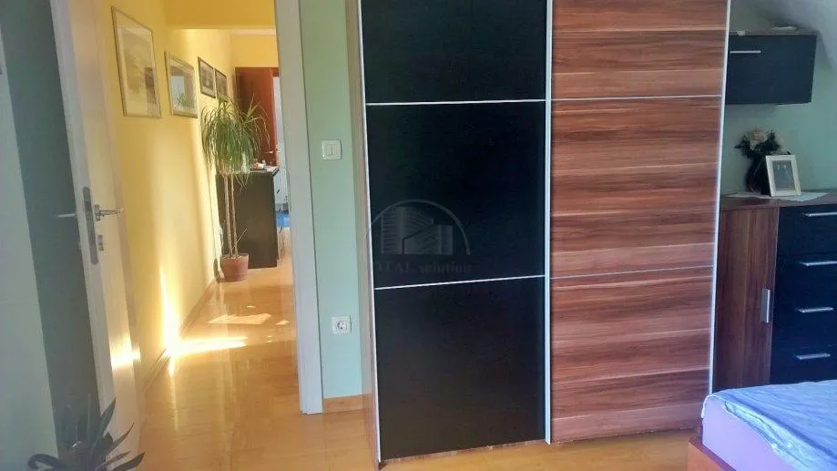 zagreb, podsljeme, djelomično dovršena vila poršine 650 m2 na parceli 3500 m2 - slika 17