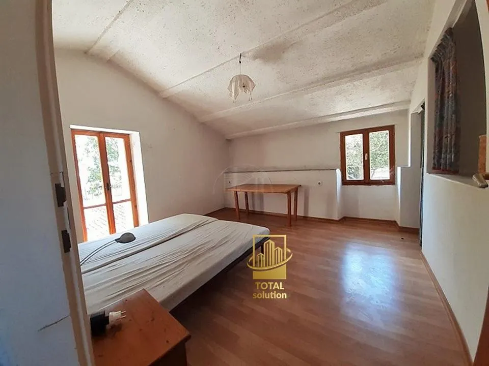 istra, barban, 1.5 km od mora, kuće 200 m2 sa bazenom okućnica 1640 m2 - slika 13