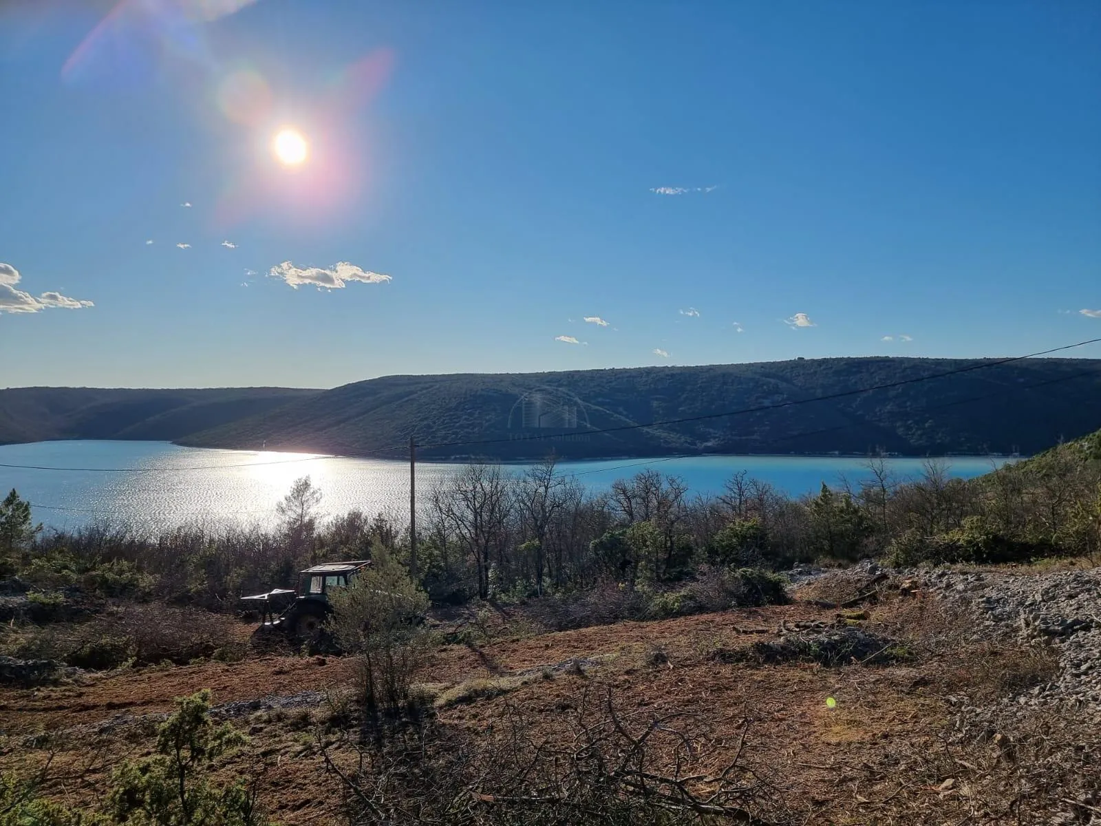 istra, trget, građev. zemljište 2700 m2 sa otvorenim pogledom na more - slika 2