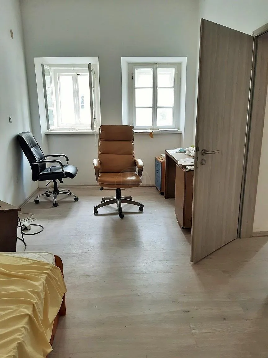 zagreb, strogi centar, dvosobni stan 51 m2, 200 m od trga bana jelačića - slika 3
