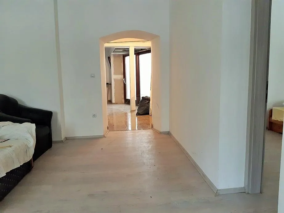 zagreb, strogi centar, dvosobni stan 51 m2, 200 m od trga bana jelačića - slika 2