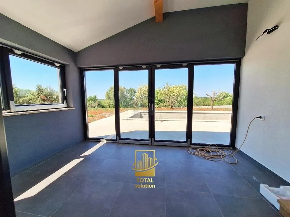 istra, barban, 1.5km od mora, kuća 160 m2 sa bazenom, okućnica 1200 m2 (prodaja) - slika 12