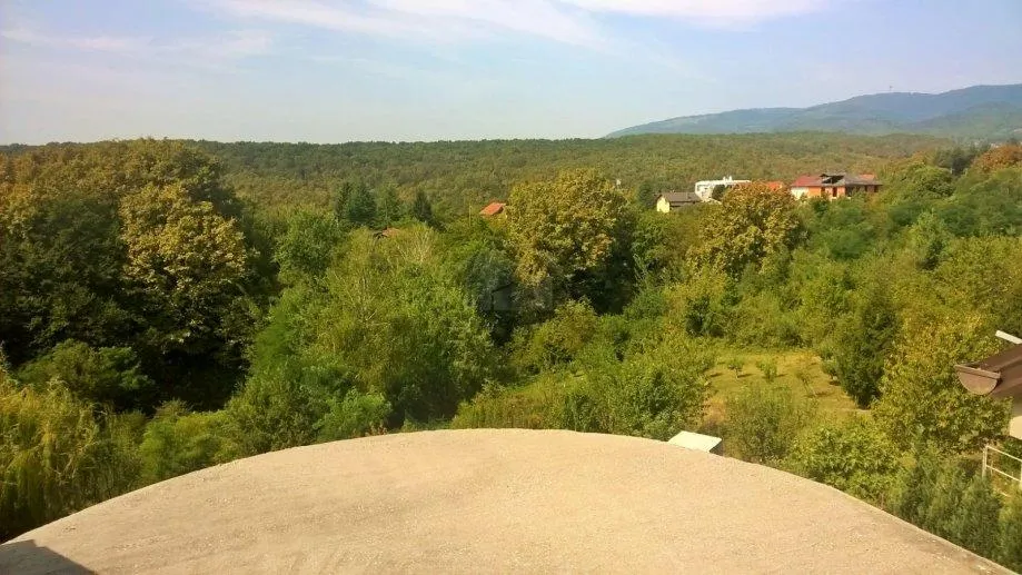 zagreb, podsljeme, djelomično dovršena vila poršine 650 m2 na parceli 3500 m2 - slika 6