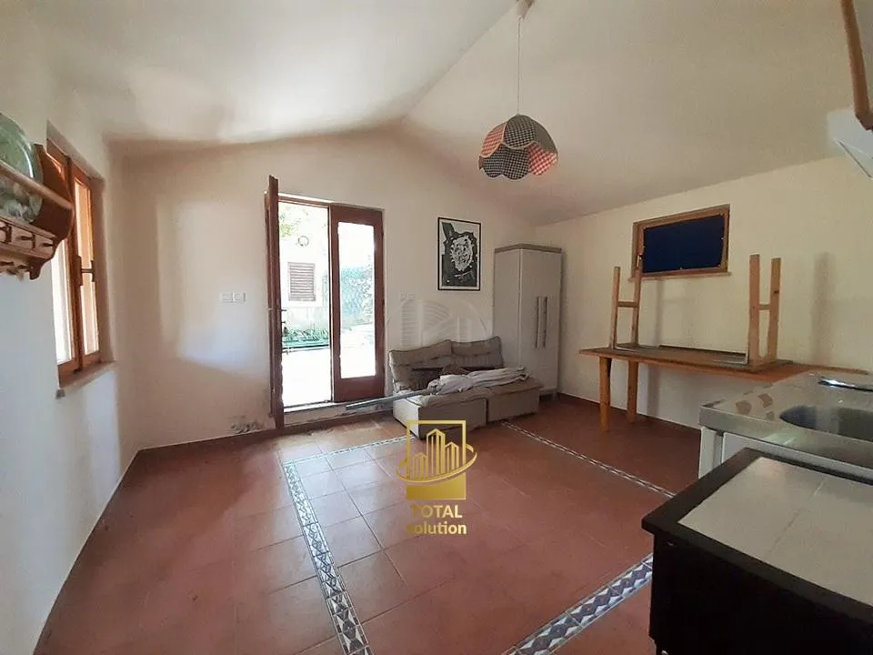 istra, barban, 1.5 km od mora, kuće 200 m2 sa bazenom okućnica 1640 m2 - slika 16