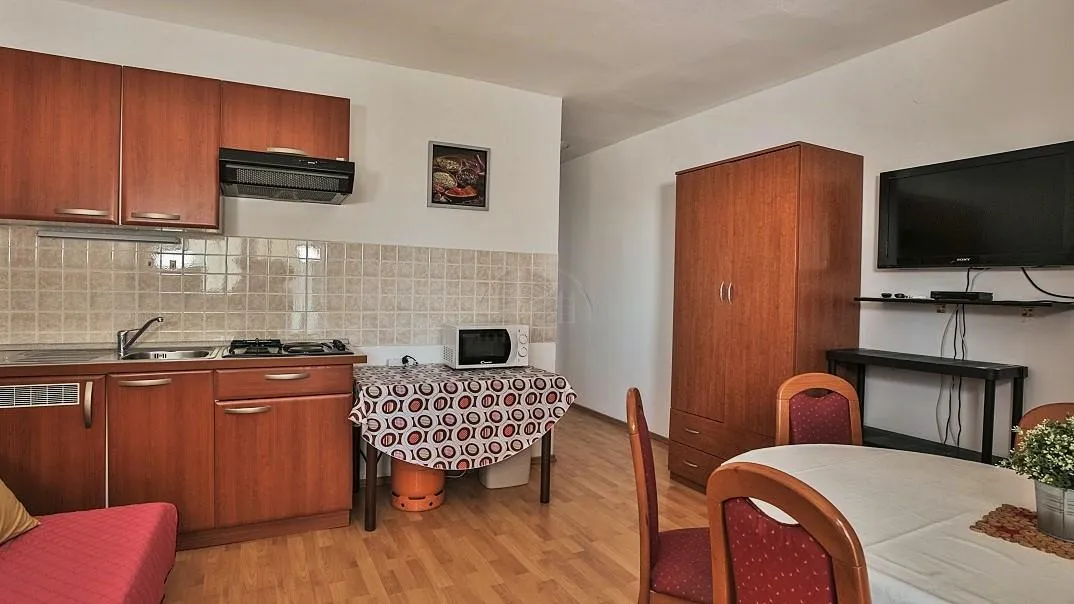 novi vinodolski, 40.37 m2 dvoiposobni apartman, 100 m od mora - slika 2