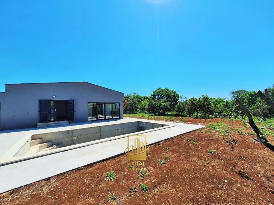 istra, barban, 1.5km od mora, kuća 160 m2 sa bazenom, okućnica 1200 m2 (prodaja) - slika 6