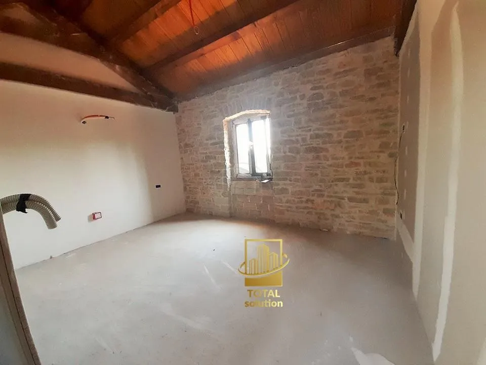 istra, barban, obnovljena stancija 180 m2 sa bazenom, okućnica 2000 m2 - slika 26