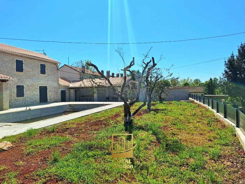 istra, barban, obnovljena stancija 180 m2 sa bazenom, okućnica 2000 m2 - slika 5