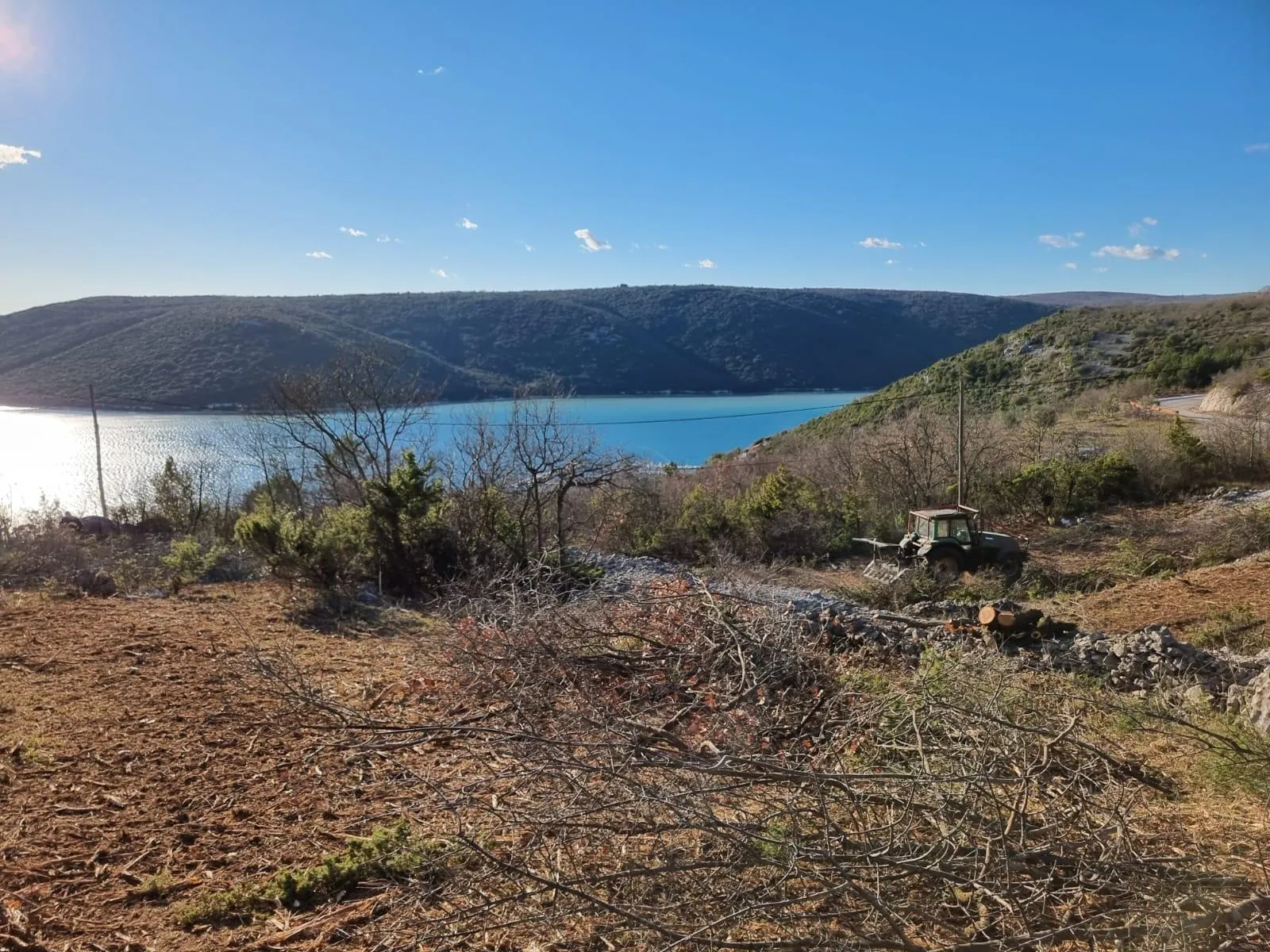 istra, trget, građev. zemljište 2700 m2 sa otvorenim pogledom na more - slika 4