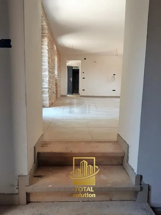 istra, barban, obnovljena stancija 180 m2 sa bazenom, okućnica 2000 m2 - slika 20
