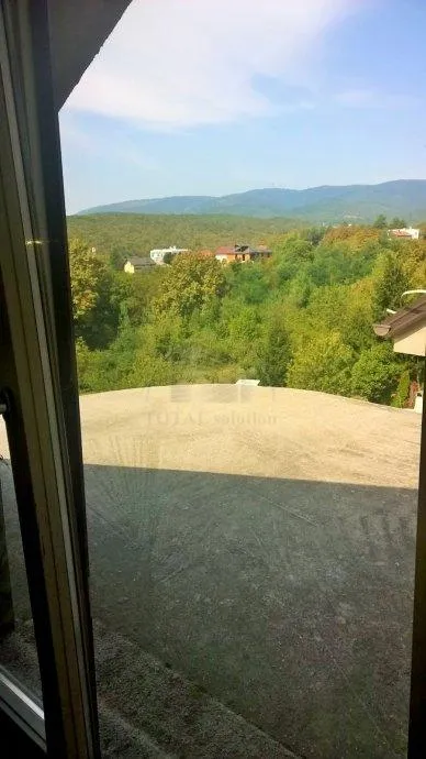 zagreb, podsljeme, djelomično dovršena vila poršine 650 m2 na parceli 3500 m2 - slika 15