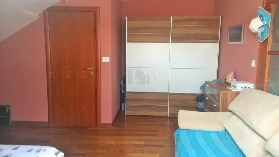 zagreb, podsljeme, djelomično dovršena vila poršine 650 m2 na parceli 3500 m2 - slika 25